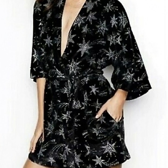 Victoria's Secret Glittery Stars Kimono Robe - Limited Runway Edition S/XS - Picture 5 of 9